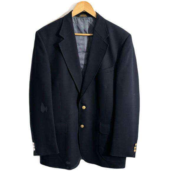 Stafford 40 Long navy suit coat with gold button front cuffs